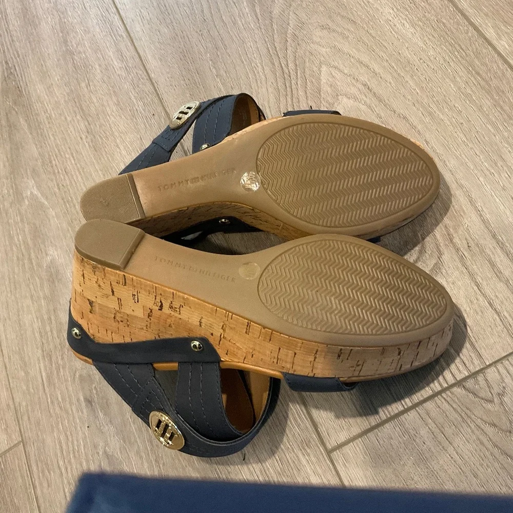 TOMMY HILFIGER Hilfiger Sandal Blue Slip On Size 9.5 NWOT - Picture 9 of 10